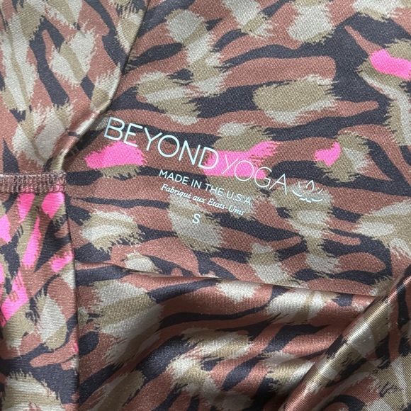 💗 BEYOND YOGA 💗 Lux High-Waisted 7/8 Midi Leggings - New Size Small - Picture 5 of 7